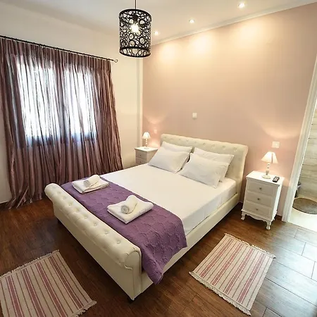 Despina Benitses * Benitses (Corfu)